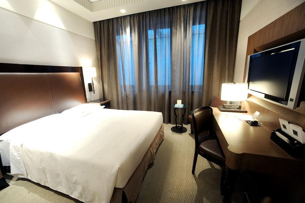 Hilton Turin Centre Hotel Kültér fotó