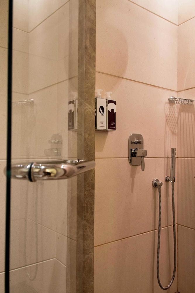 Hilton Turin Centre Hotel Kültér fotó